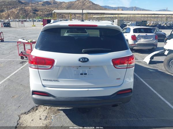 2016 KIA SORENTO 2.4L LX