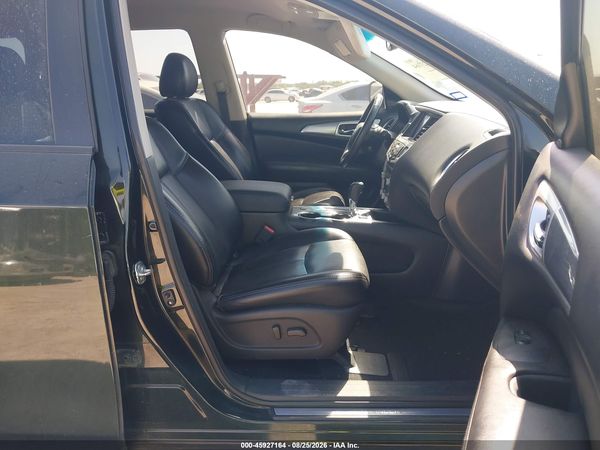 2019 NISSAN PATHFINDER SL