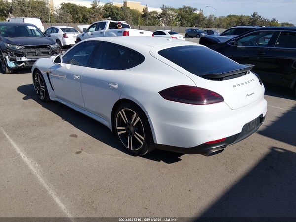 2014 PORSCHE PANAMERA 4