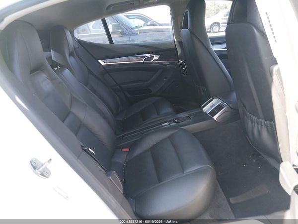 2014 PORSCHE PANAMERA 4