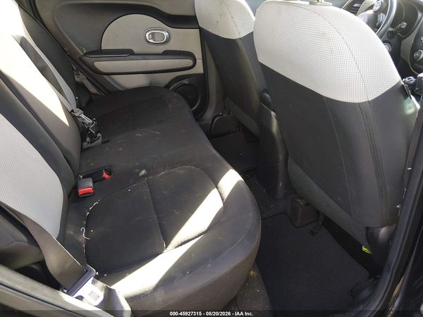 2016 KIA SOUL Plus — I8