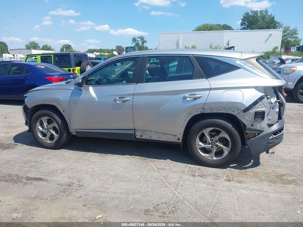 2022 HYUNDAI TUCSON SE
