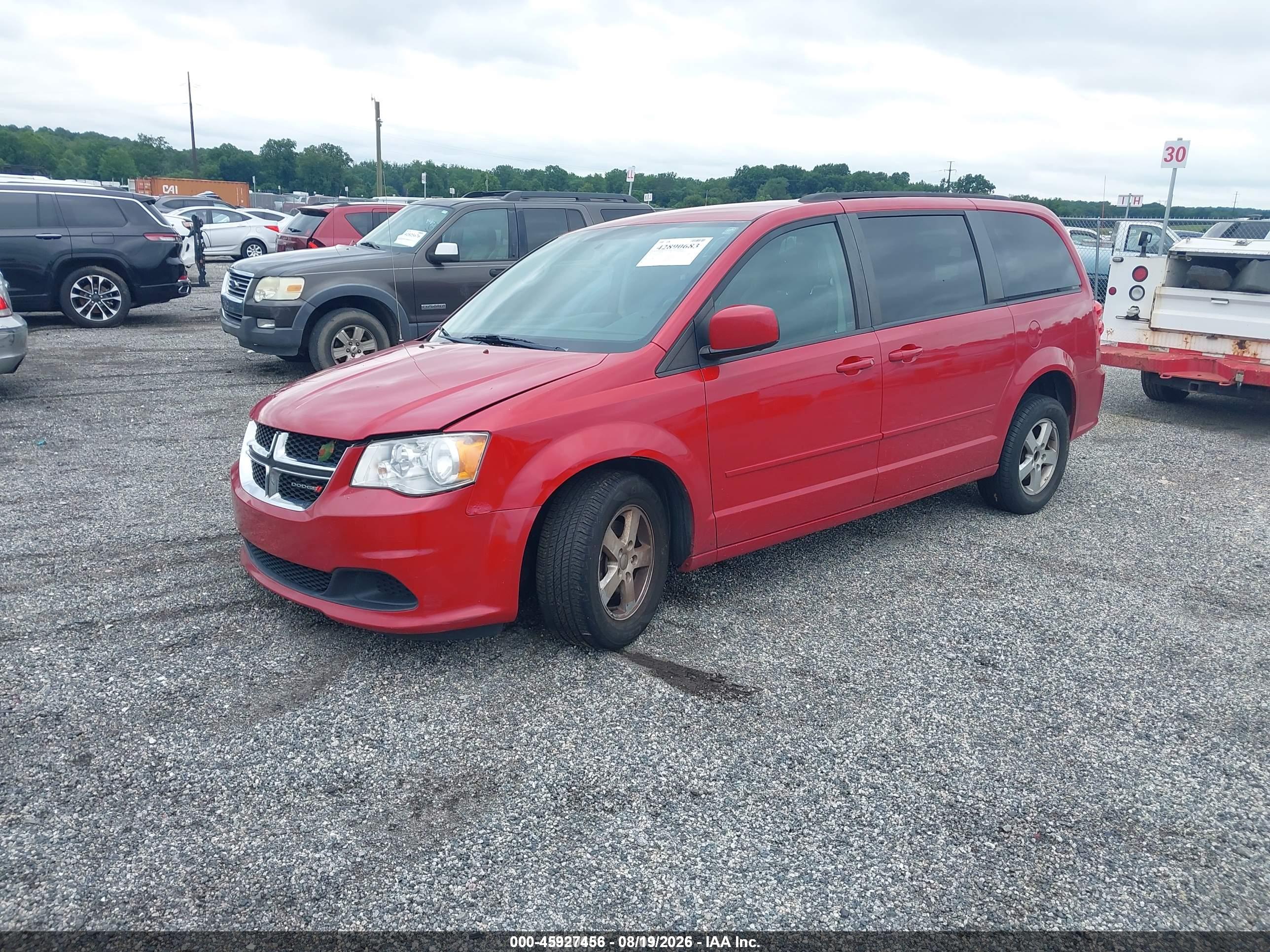2012 DODGE GRAND CARAVAN SXT — I2