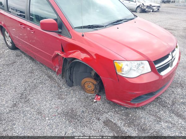 2012 DODGE GRAND CARAVAN SXT — I6