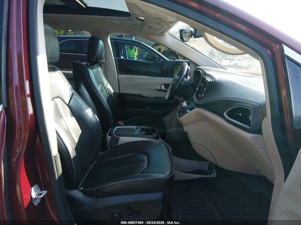 2018 CHRYSLER PACIFICA LIMITED — I5