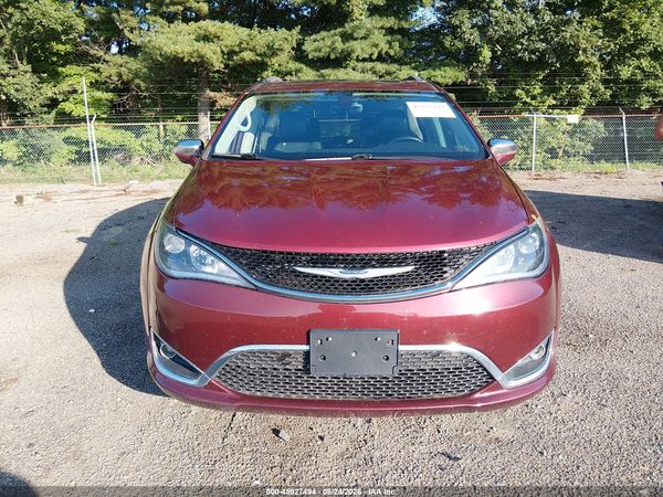 2018 CHRYSLER PACIFICA LIMITED — I115