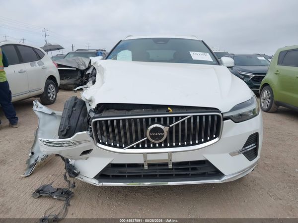 2022 VOLVO XC60 B5 INSCRIPTION