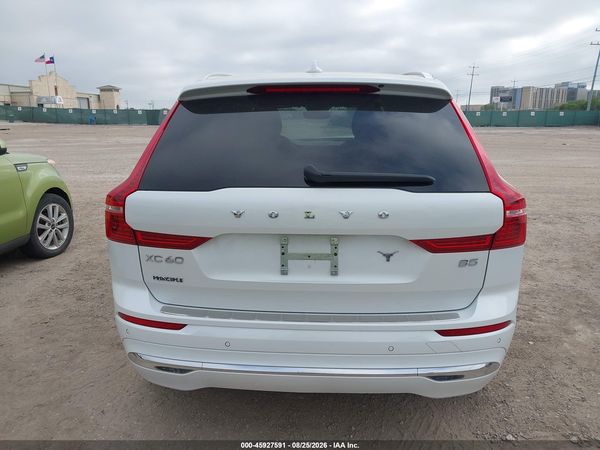 2022 VOLVO XC60 B5 INSCRIPTION