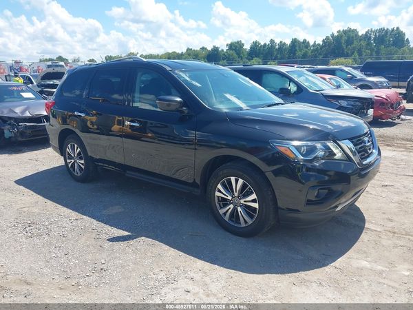 2018 NISSAN PATHFINDER SV — I1