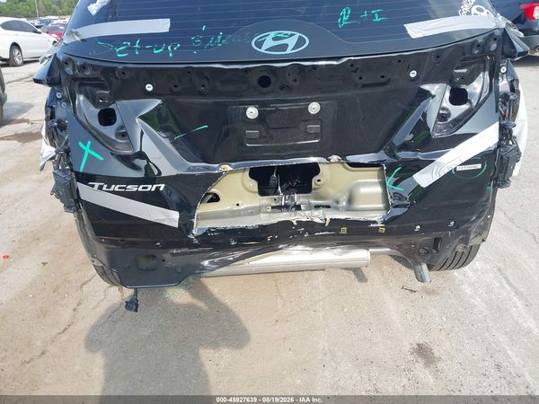 2026 HYUNDAI TUCSON SE