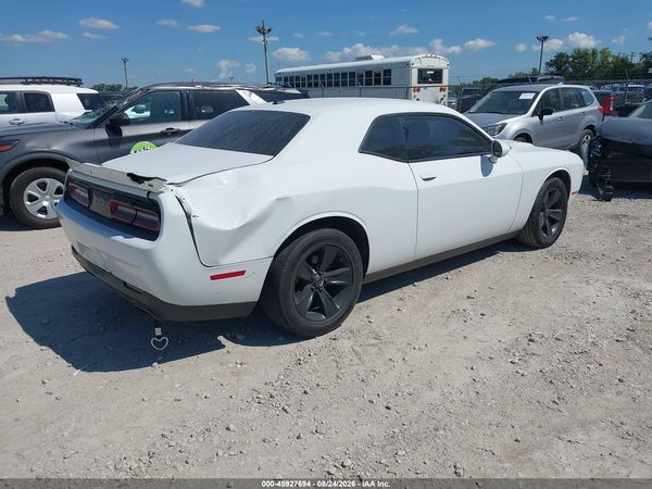 2018 DODGE CHALLENGER SXT