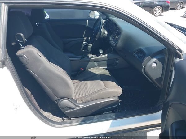 2018 DODGE CHALLENGER SXT
