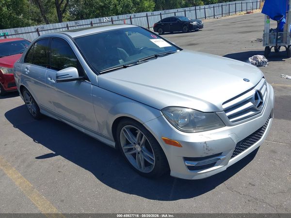 2012 MERCEDES-BENZ C 300
