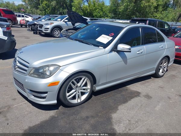 2012 MERCEDES-BENZ C 300