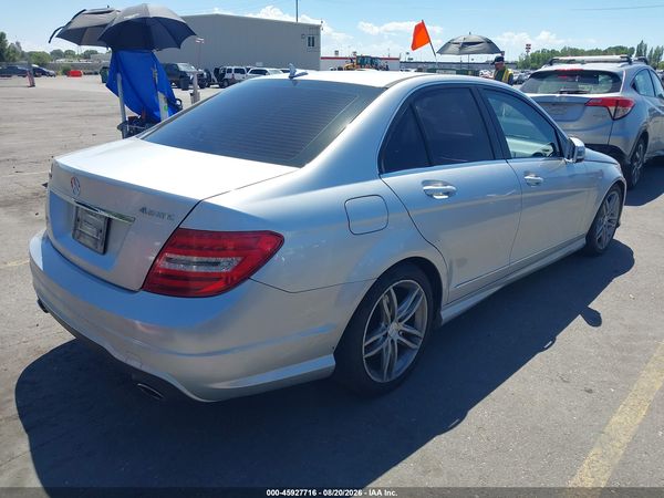 2012 MERCEDES-BENZ C 300