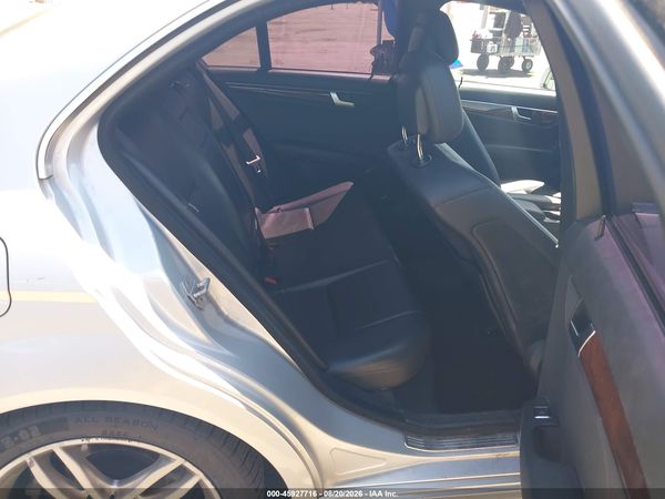 2012 MERCEDES-BENZ C 300