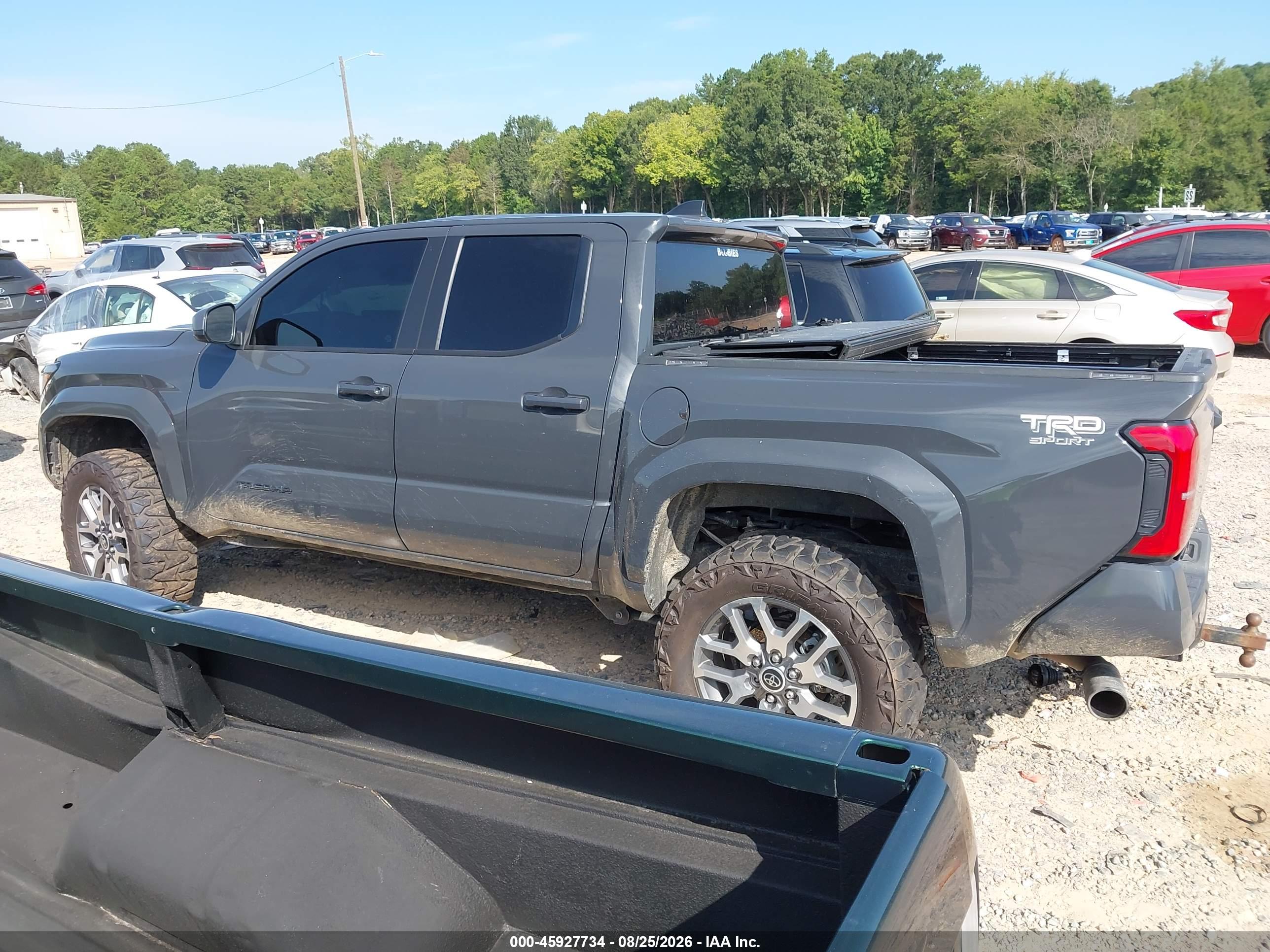 2024 TOYOTA TACOMA TRD SPORT