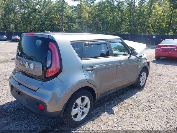 2017 KIA SOUL Base — I4