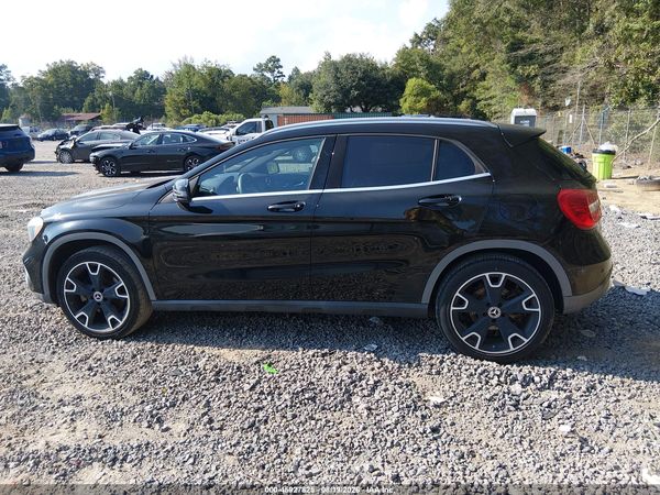 2018 MERCEDES-BENZ GLA 250 GLA250