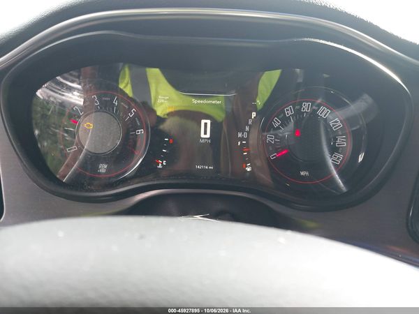 2017 DODGE CHALLENGER SXT — I7