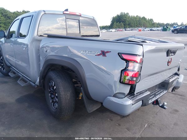 2022 NISSAN FRONTIER Crew Cab