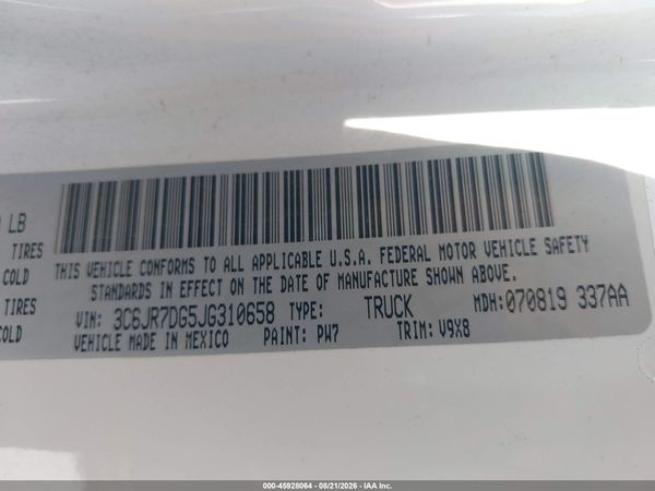 2018 RAM 1500 TRADESMAN  4X4 8' BOX
