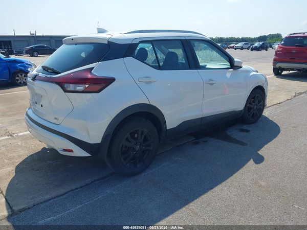 2022 NISSAN KICKS SV XTRONIC CVT — I4