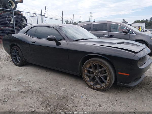 2021 DODGE CHALLENGER SXT