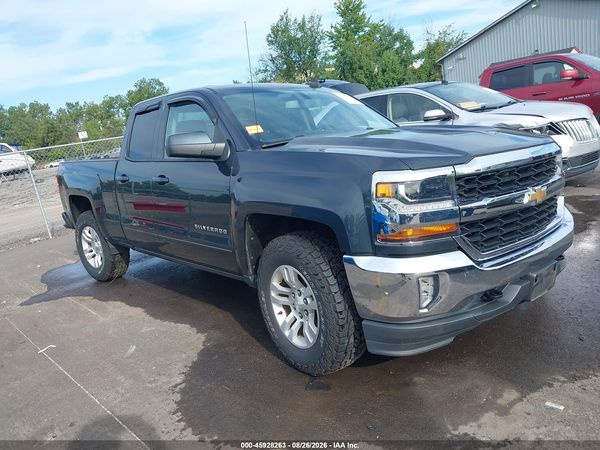 2017 CHEVROLET SILVERADO 1500 LT — I1