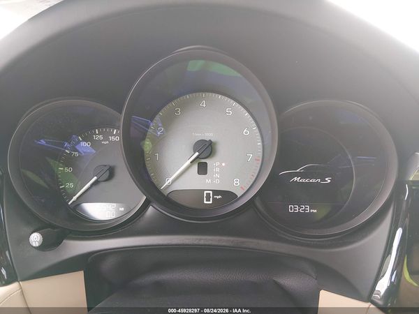 2025 PORSCHE MACAN S — I7