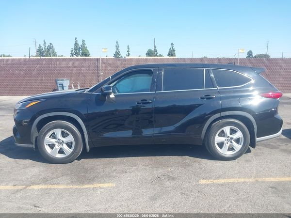 2021 TOYOTA HIGHLANDER L — I117