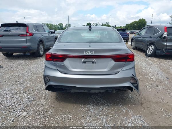 2023 KIA FORTE LXS