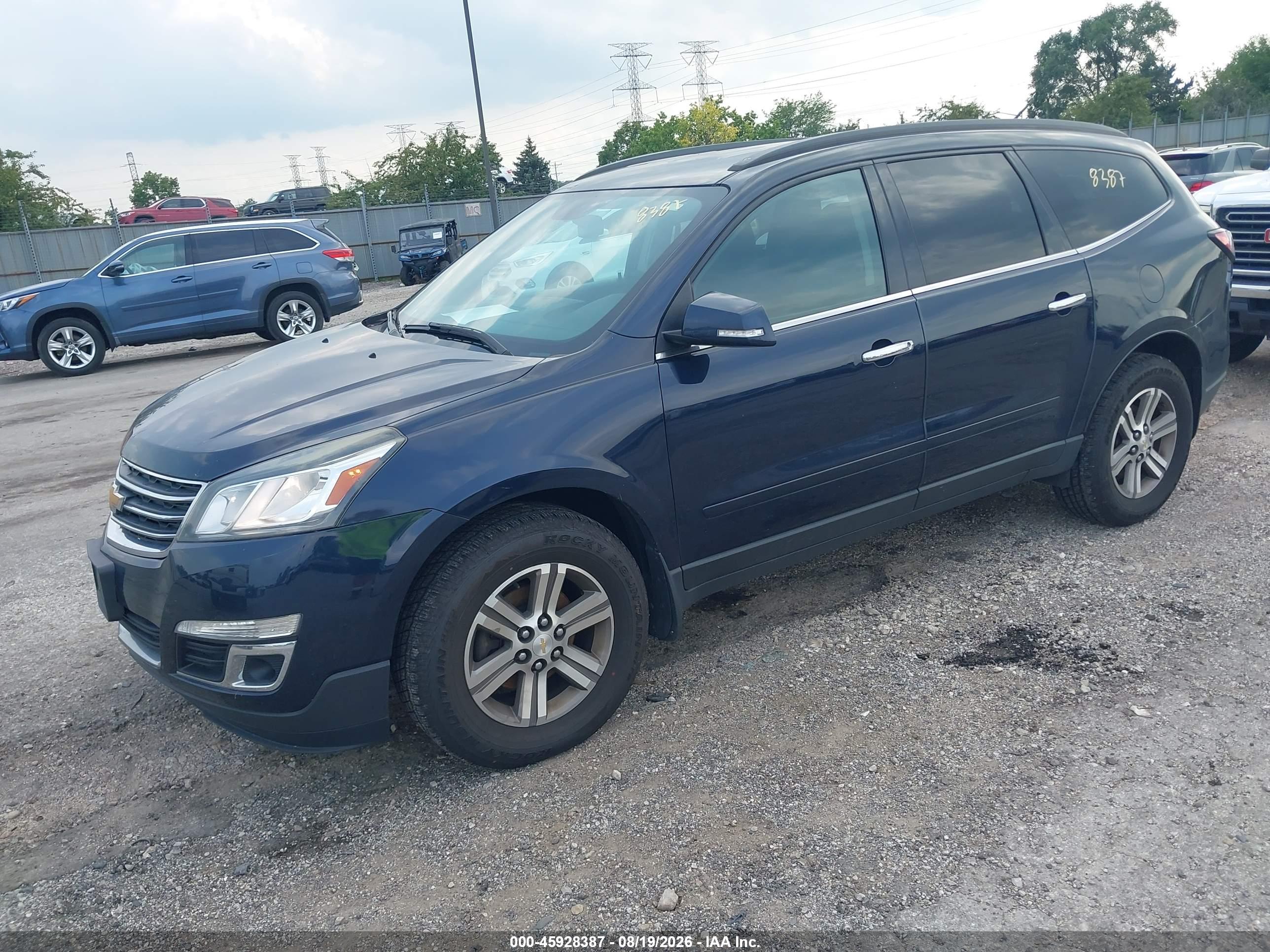 2016 CHEVROLET TRAVERSE LT — I2