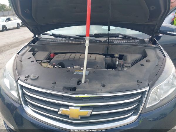 2016 CHEVROLET TRAVERSE LT — I10
