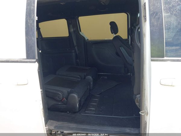 2019 DODGE GRAND CARAVAN SE PLUS — I8