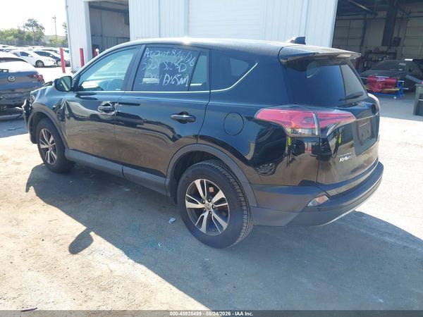 2018 TOYOTA RAV4 XLE — I3