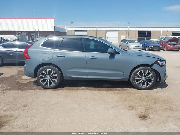 2022 VOLVO XC60 B5 MOMENTUM — I116