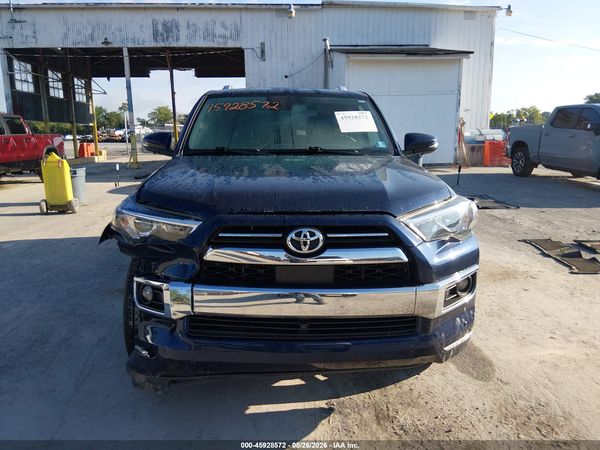 2024 TOYOTA 4RUNNER