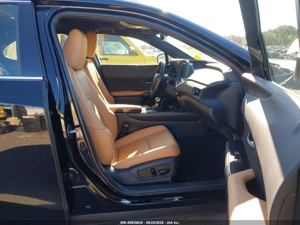 2024 LEXUS UX 250H PREMIUM — I5