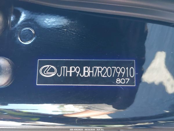 2024 LEXUS UX 250H PREMIUM — I154