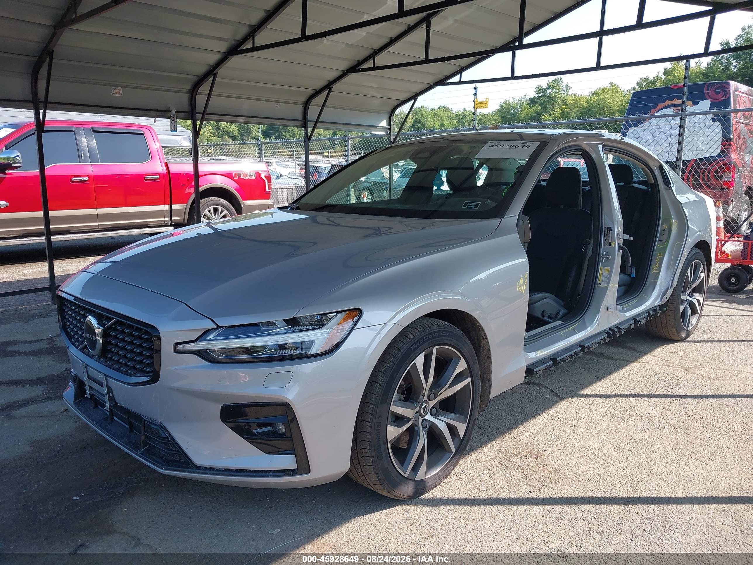 2025 VOLVO S60 CORE — I2