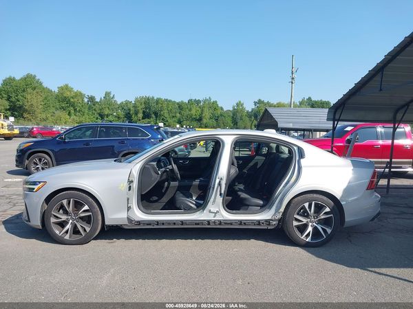 2025 VOLVO S60 CORE — I117
