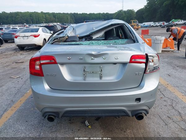 2017 VOLVO S60 T5 DYNAMIC