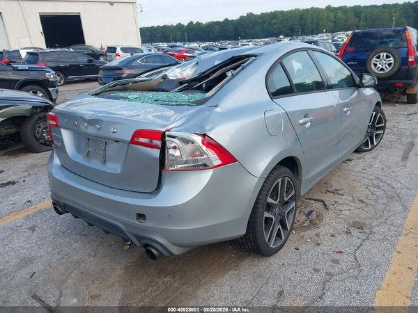 2017 VOLVO S60 T5 DYNAMIC