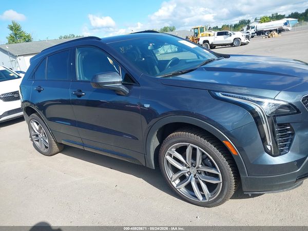 2019 CADILLAC XT4 SPORT