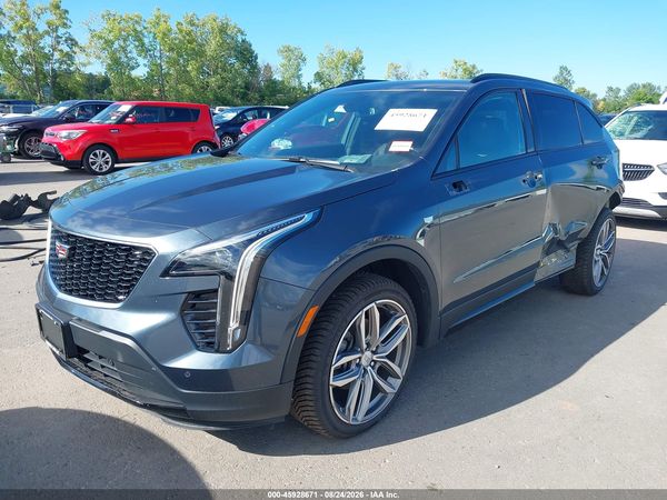 2019 CADILLAC XT4 SPORT