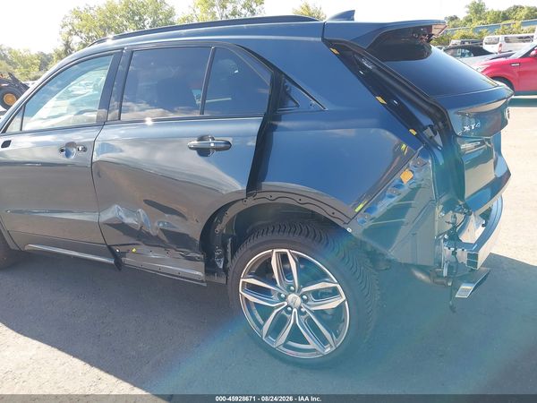 2019 CADILLAC XT4 SPORT