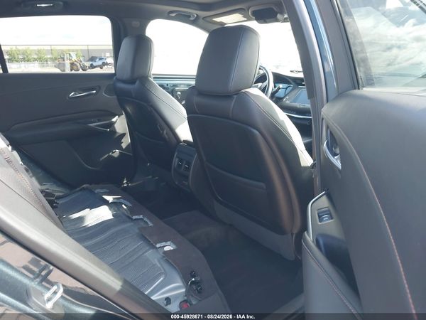 2019 CADILLAC XT4 SPORT