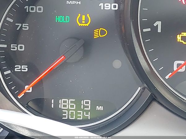 2012 PORSCHE PANAMERA 4