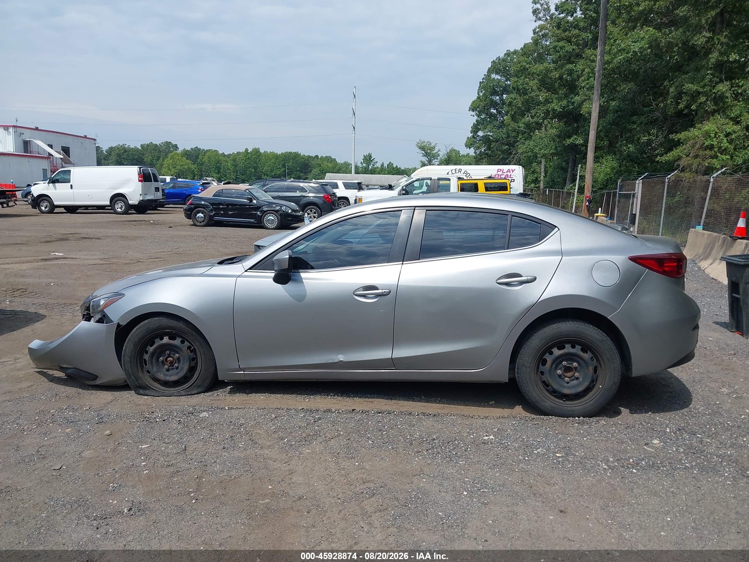 2016 MAZDA MAZDA3 I SPORT